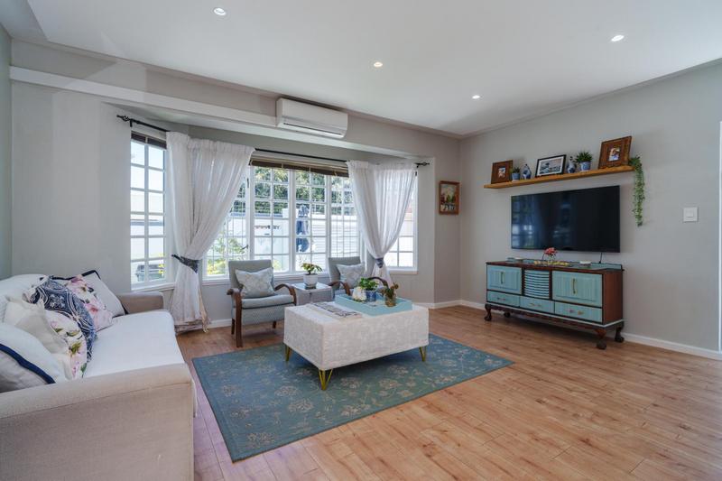 2 Bedroom Property for Sale in Harfield Village Western Cape